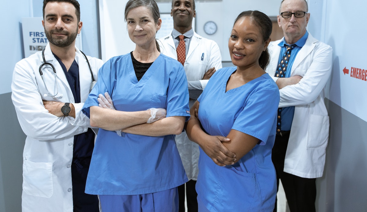 5 Important Factors To Consider Before Beginning Clinical Rotations | Bizzield